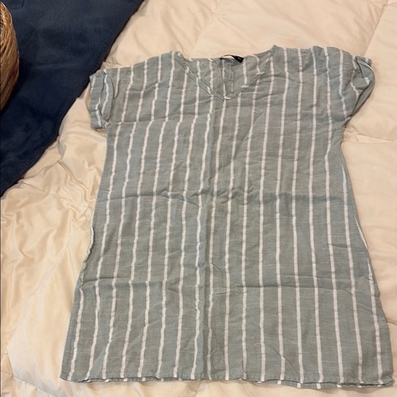 SHEIN White and Green Swim Coverup - Picture 1 of 5